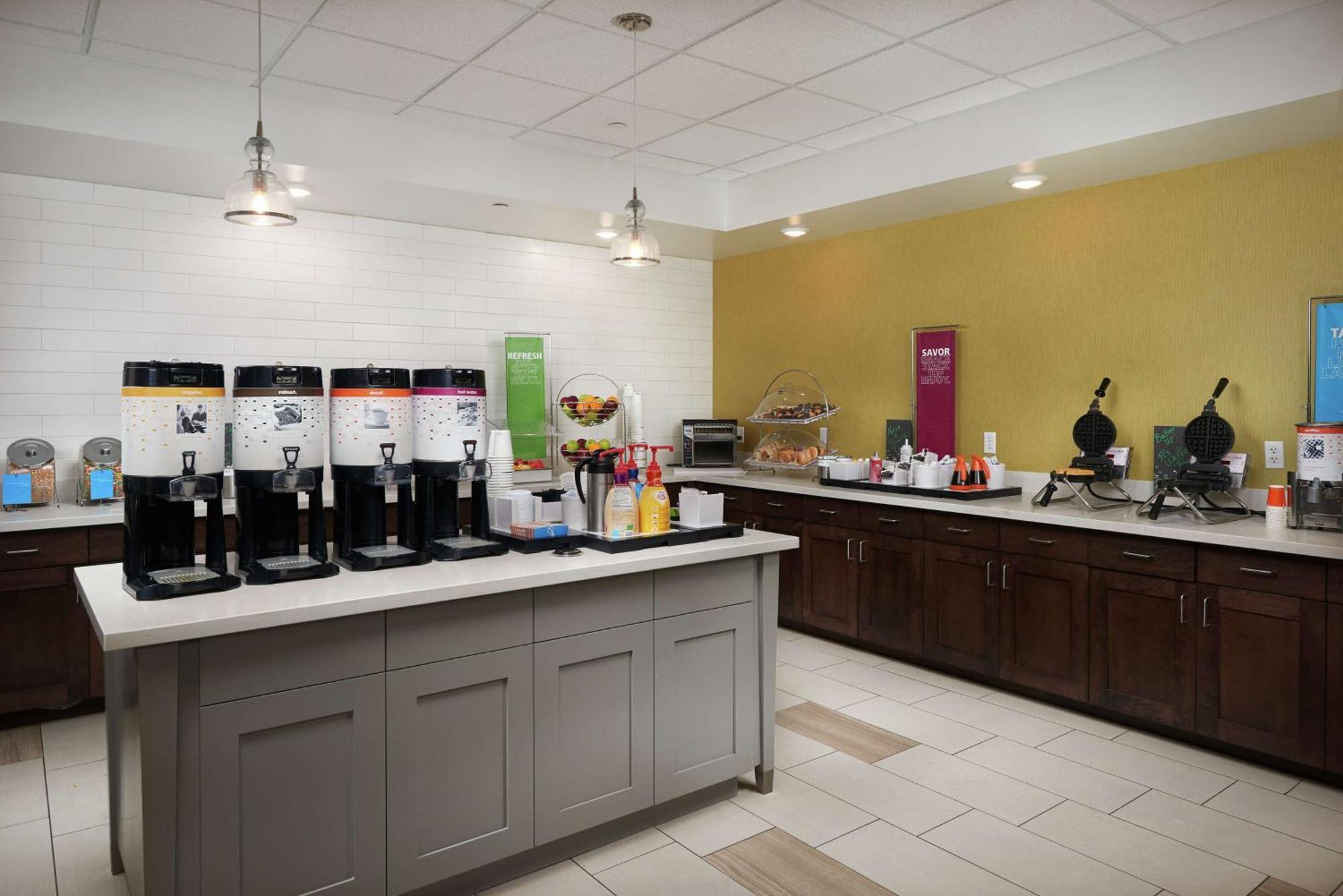 Hampton Inn Lake Havasu City Exterior photo