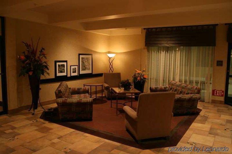 Hampton Inn Lake Havasu City Interior photo