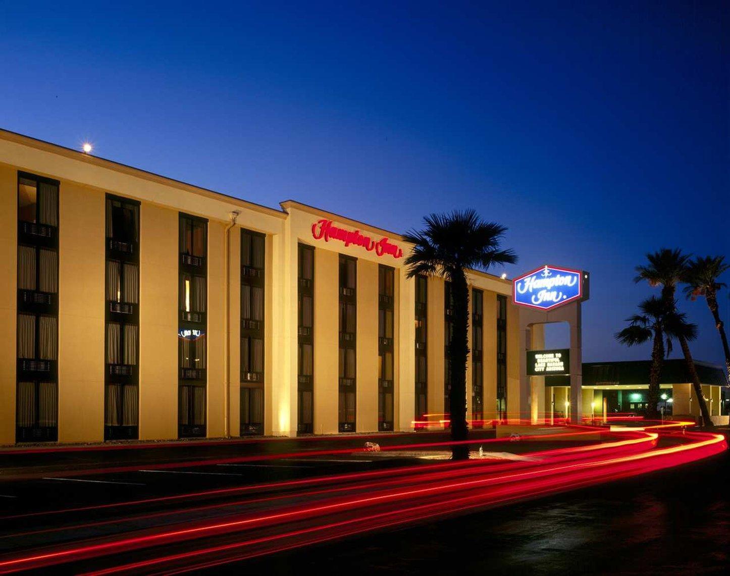 Hampton Inn Lake Havasu City Exterior photo