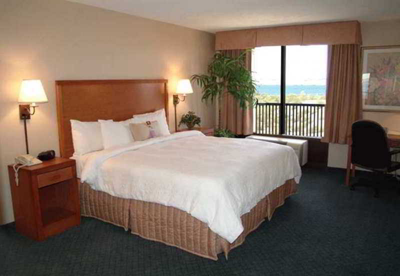 Hampton Inn Lake Havasu City Exterior photo